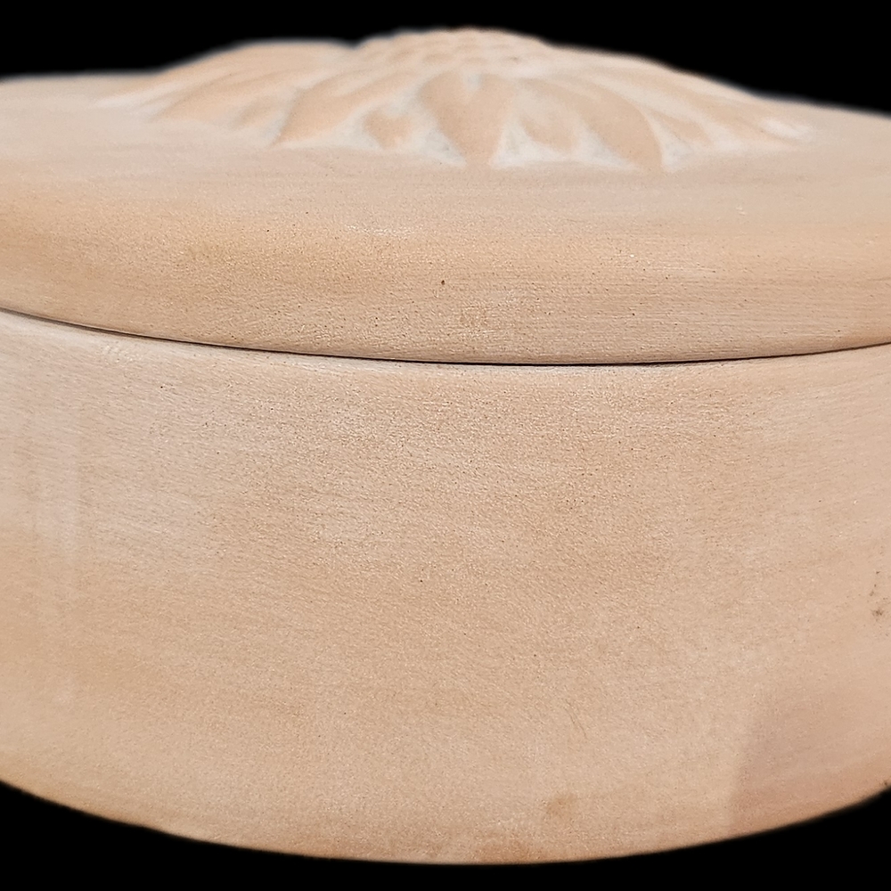Sunflower Embossed Tan Decorative Box - Picture 7 of 8